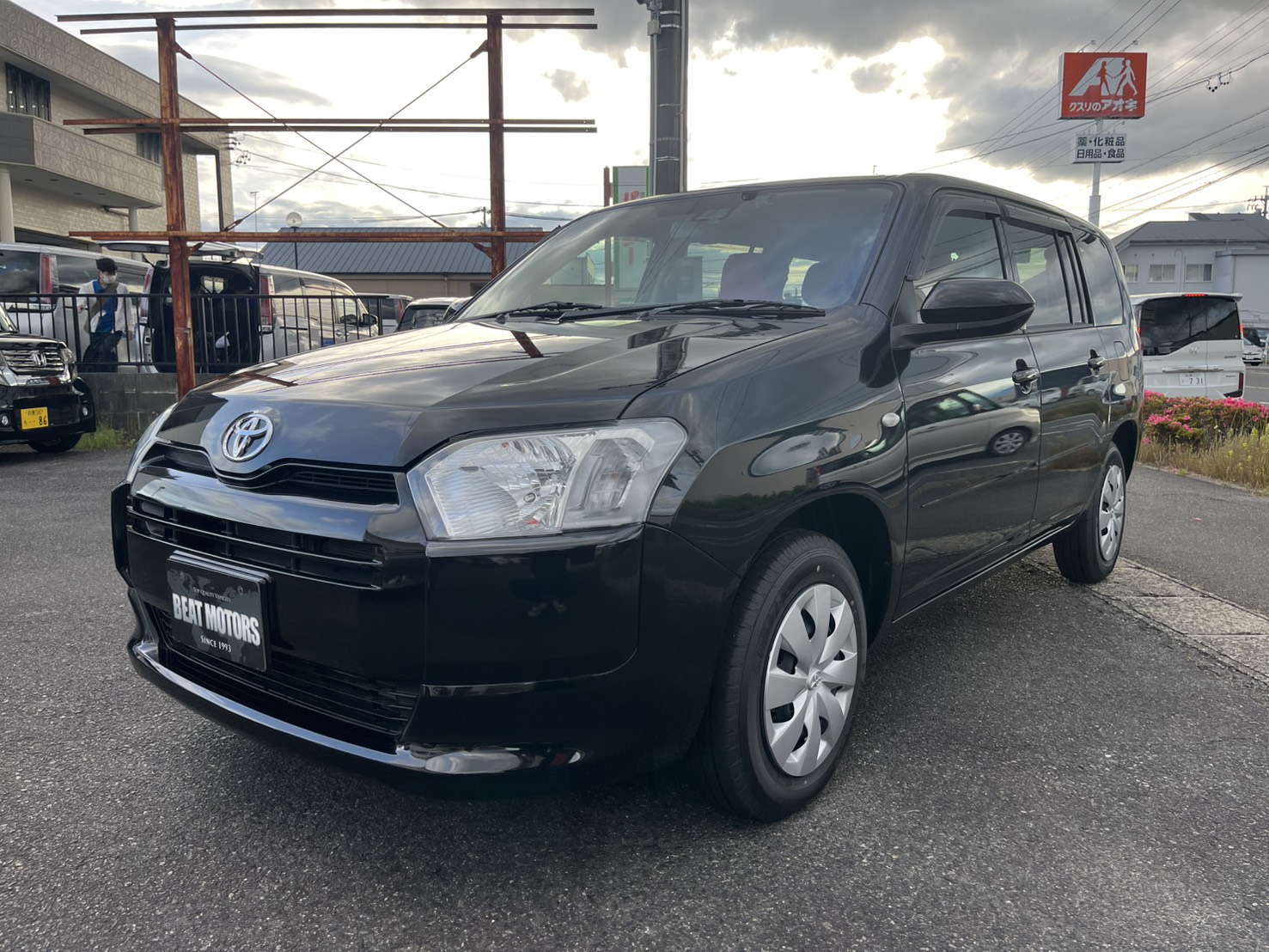 2025 Toyota Probox Hybrid F